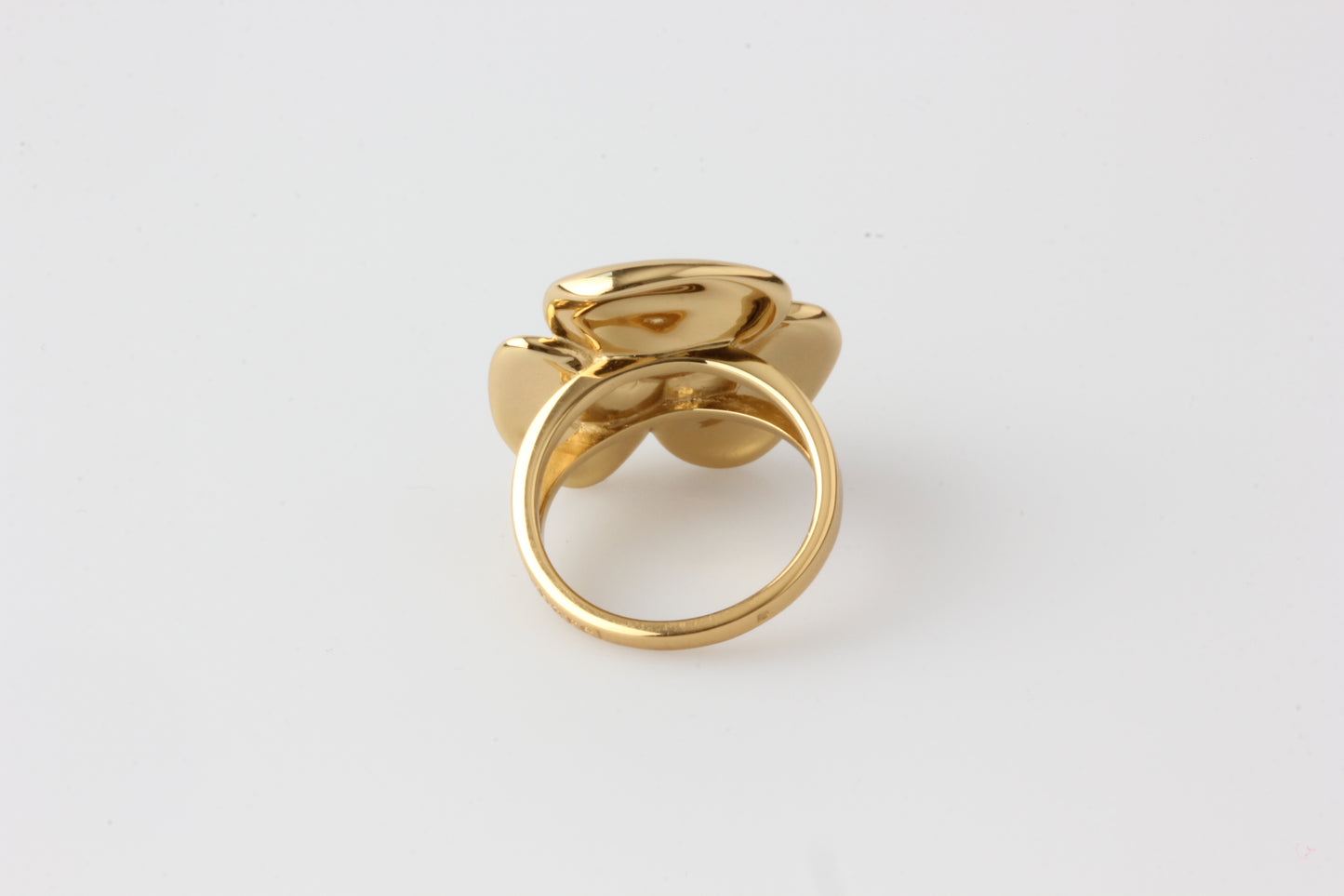 Cacharel Ring