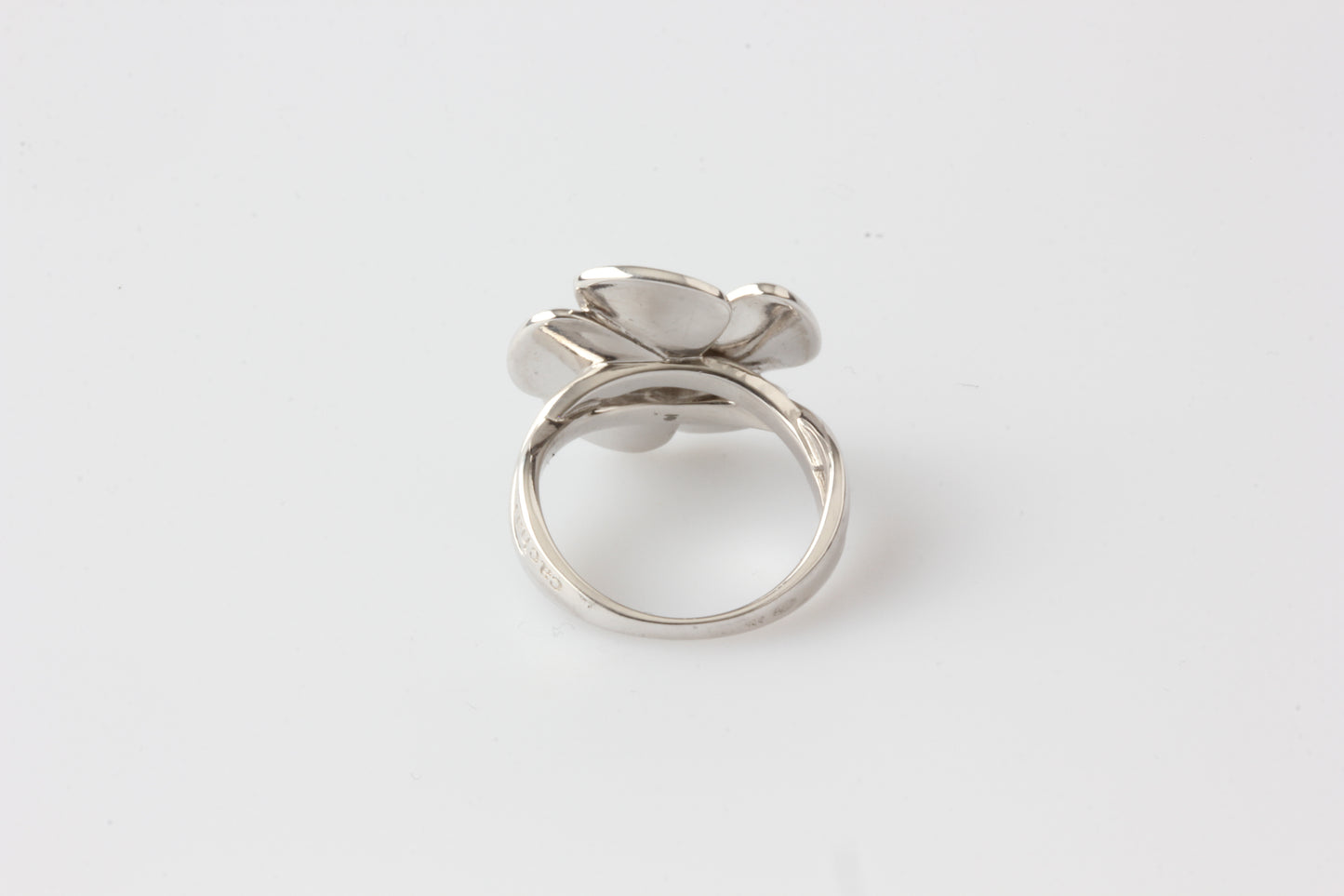 Cacharel Ring